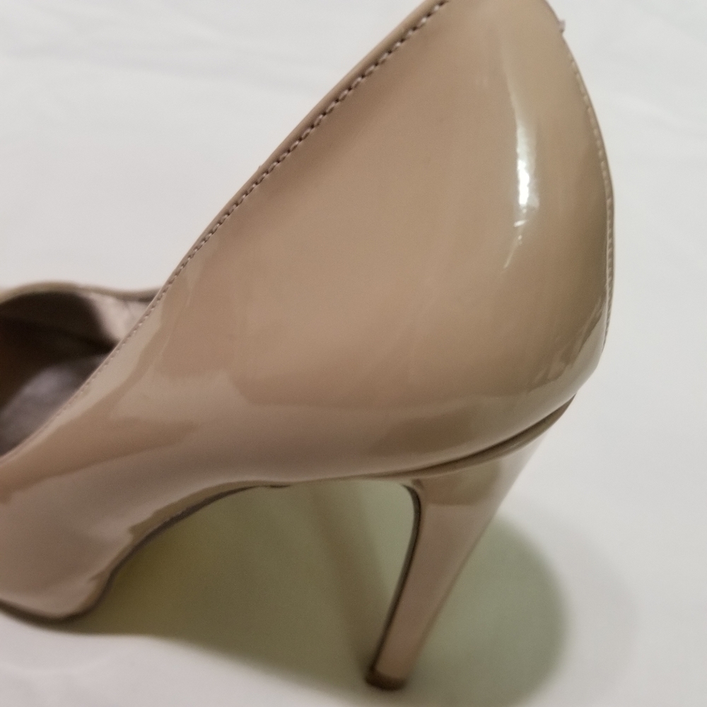 Nude Pumps - image 3